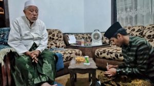 Iman Adalah Benteng Saat Menjabat, KH. Munsif Nahrawi : Itulah Yang Bisa Membentengi Kita