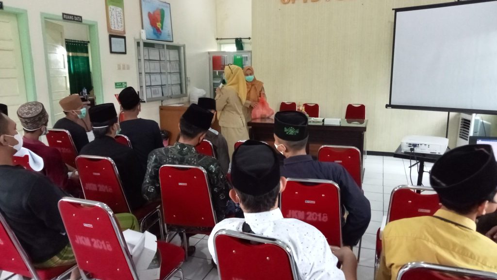 Puskesmas Jeli Tulungagung Gelar Penyuluhan Poskestren untuk Menunjang Kesehatan Santri