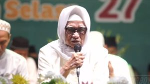 Kumpulan Dawuh KH Anwar Manshur Lirboyo