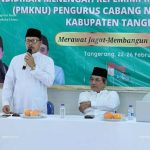 Pendidikan Menengah Kepemimpinan Nahdlatul Ulama (PMKNU) merupakan program pendidikan bagi kader NU. Karena kegiatan ini dapat menumbuhkan semangat dan sikap kepemimpinan bagi mereka.