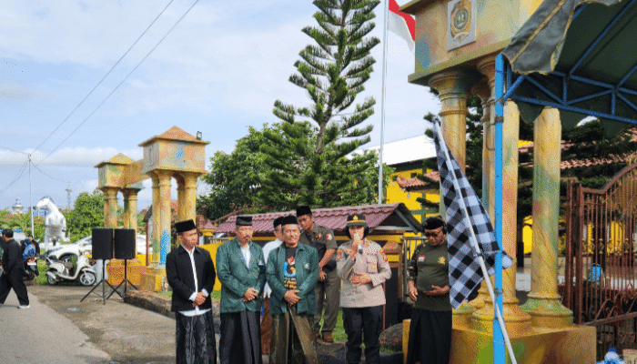 Ribuan Peserta Meriahkan Kirab Hari Santri Nasional di Kecamatan Karangrejo