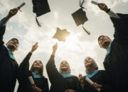 Politik Pengetahuan dalam Kebijakan Dominasi STEM