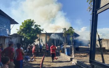 Si Jago Merah Mengamuk di Pabrik Gula Sambijajar, Dua Unit Mobil Damkar Dikerahkan