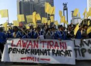 Saat Bendera Masih Berkibar, Tetapi Gagasan Mulai Memudar