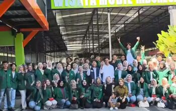 Belajar Industri atau Belajar Poligami? Polemik Kunjungan Mahasiswa ke Sebuah Showroom Mobil di Tulungagung