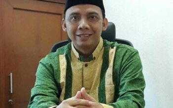 Menjaga Batas Syariat, Merawat Kemuliaan Adab