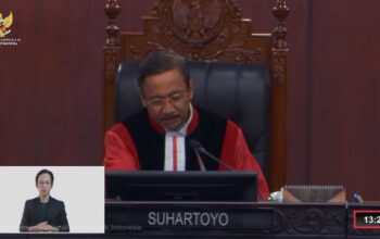MK Putuskan Anggaran Makan Bergizi Harus Dipisahkan dari Anggaran Pendidikan Paling Lambat 2028